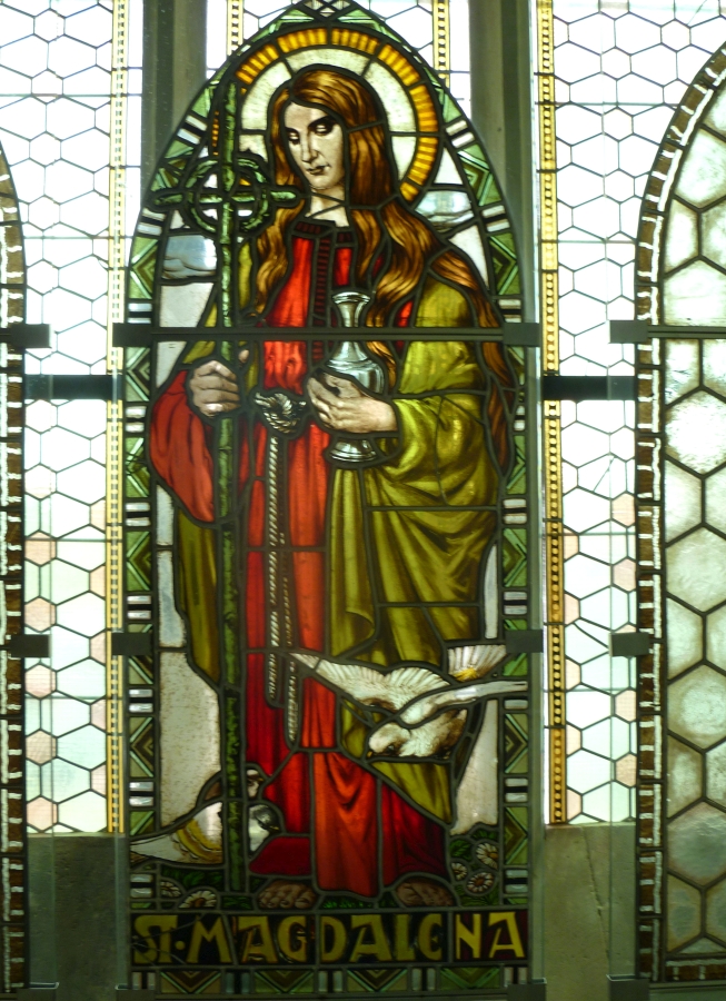 St. Magdalena, Glasfenster, Dekanalkirche, Brx/Most